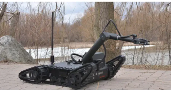 Jaguar V4 Mobile Robot Platform with Manipulator