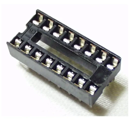 Sparkfun DIP Socket Solder Tail - 16 Pin 0.3"